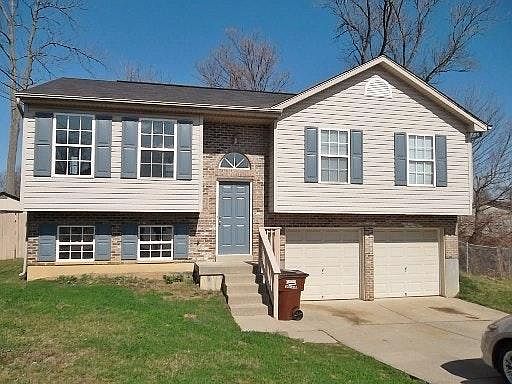 1st image of 132 Mollie Ct