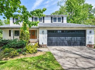 9533 Catalpa Cir, Mentor, OH 44060