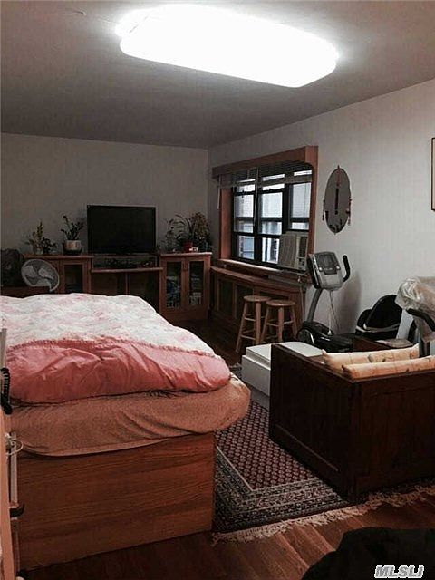 1st image of 13327 Sanford Ave APT 60