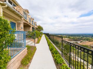 15609 W Odyssey Dr #17, Granada Hills, CA 91344
