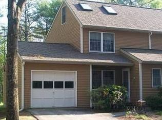 2 Swaan Dr, Lee, NH 03861