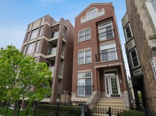 3052 N Sheffield Ave #1, Chicago, IL 60657