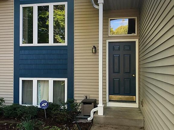 2nd image of 844 136th Ave
