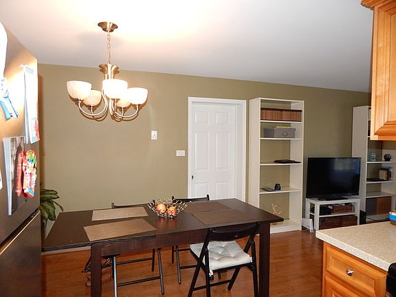 5th image of 1426 Ellisville Ln #1426