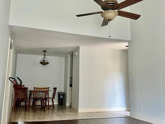5th image of 10047 Westpark Dr APT 30