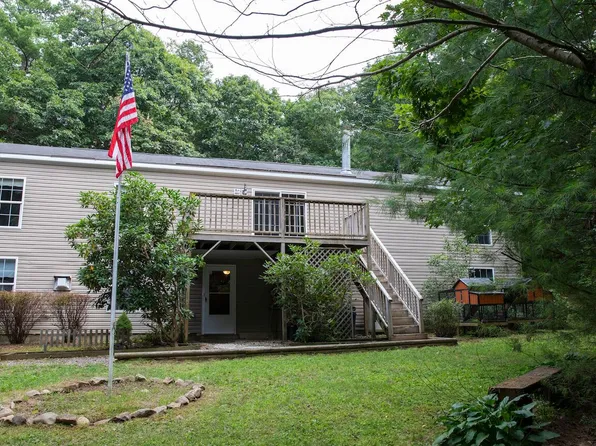 22 Wagg Road, Bowdoin, ME 04287