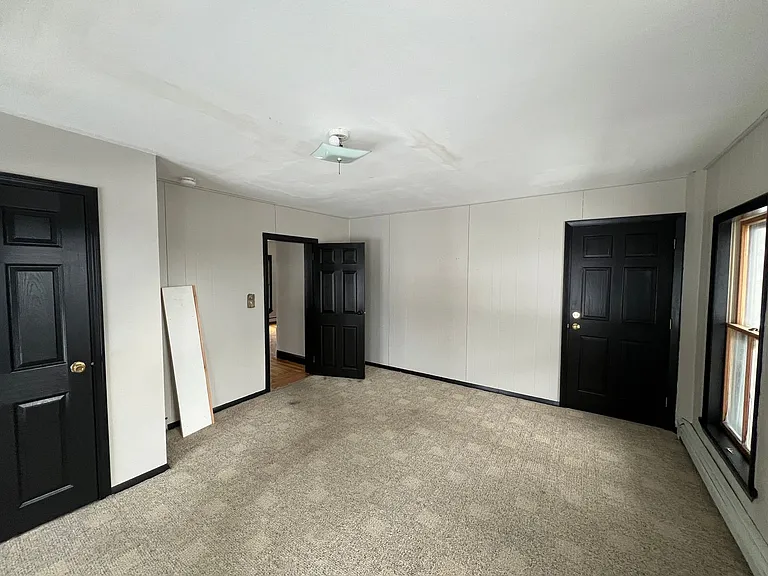222 Chestnut St — Photo 6