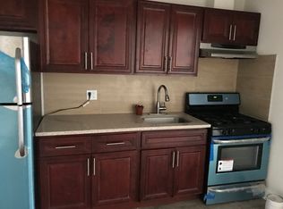 3220 137th St, Flushing, NY 11354