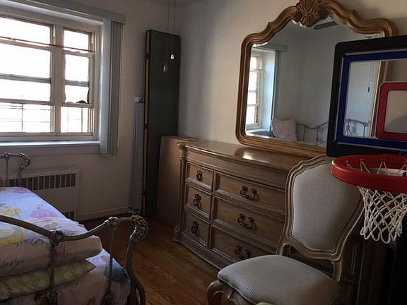4th image of 4465 Kissena Blvd #6A