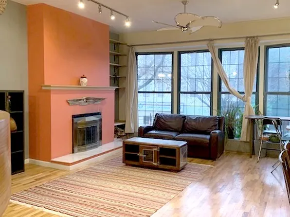 279 Prospect Park West image 1 of 15