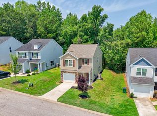 648 Millsgate Cir, Boiling Springs, SC 29316