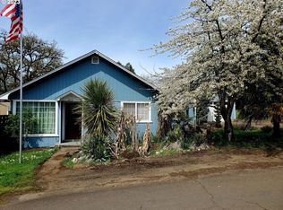 1812 SE Starmer St, Roseburg, OR 97470