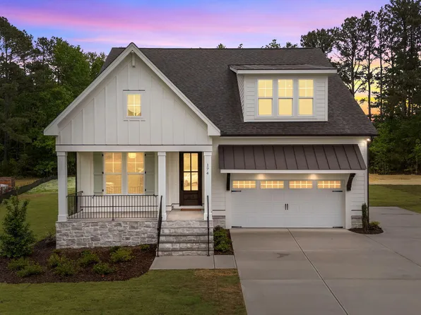 174 Summerlin Dr, Clayton, NC 27527