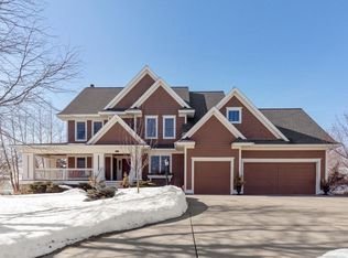 3448 Crestmoor Dr, Woodbury, MN 55125