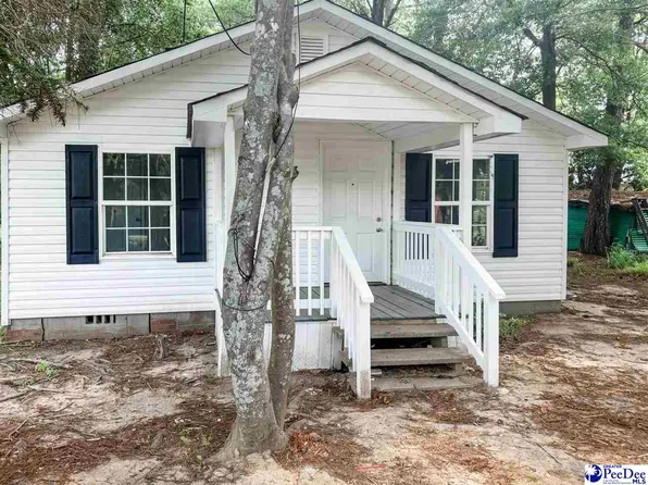 406 N Stewart St, Dillon, SC 29536
