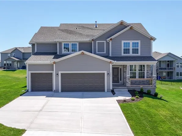 2695 W Park St, Olathe, KS 66061