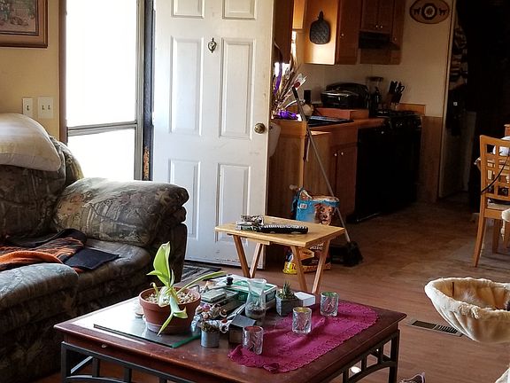 5th image of 47 Arbor Ave