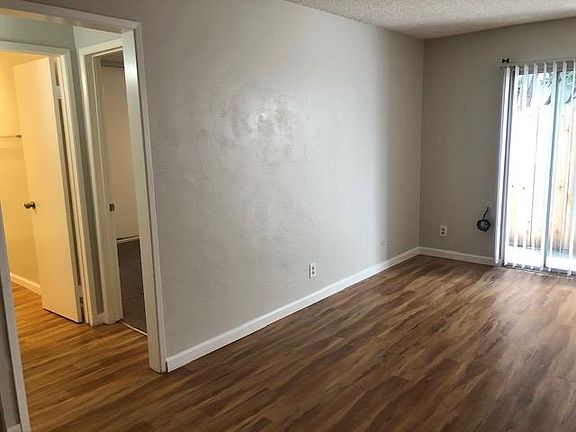 4th image of 4204 Boundary St APT C