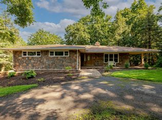 1460 Freeport Rd, Mars, PA 16046