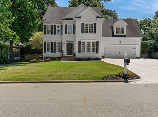 102 Tenbury Wells Dr, Cary, NC 27518