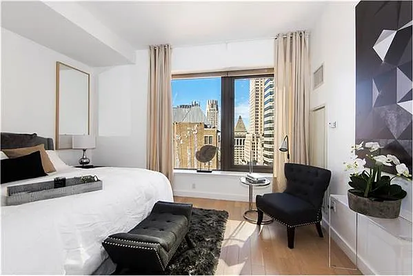 Rented by R New York | media 56