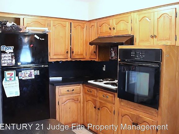 5th image of 6020 Cedar Glen Dr