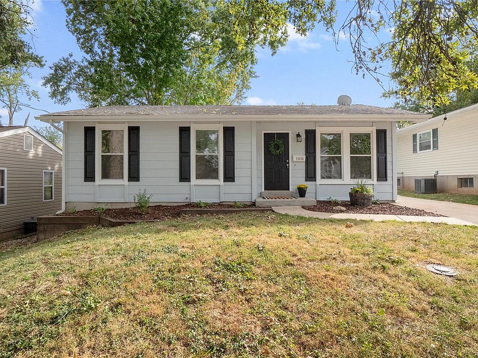 1st image of 11016 Florence Ave