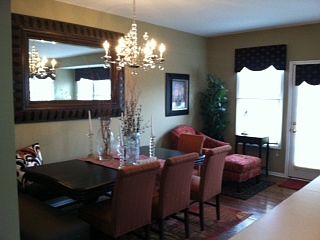 5th image of 121 E Parent Ave #1