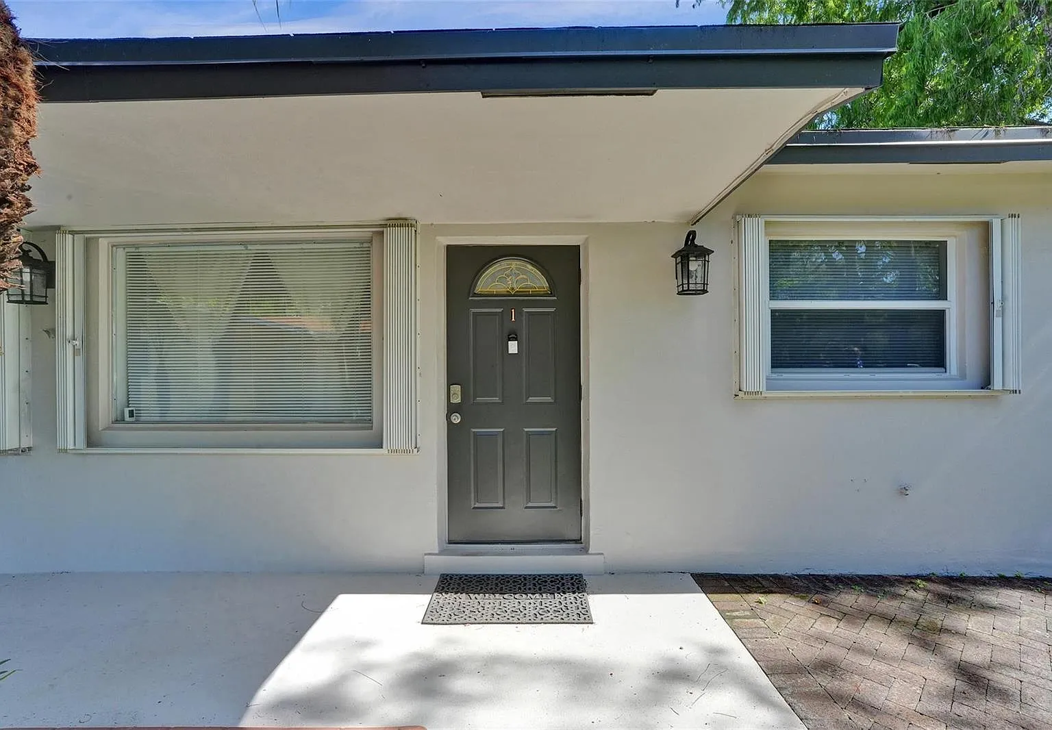 4240 NW 21st Ave — Photo 3