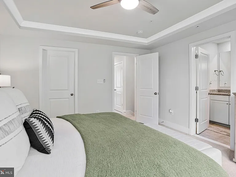 2764 Bridgewater Dr — Photo 18