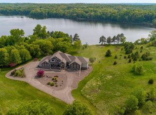 13033 170th St N, Marine On Saint Croix, MN 55047