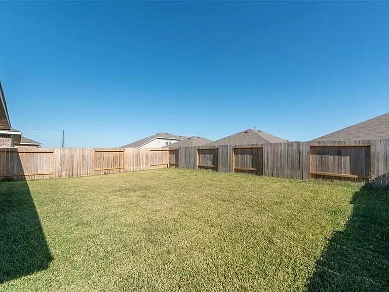 5126 Moravia Ln — Photo 26