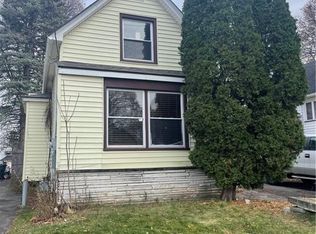 42 Ferncliffe Dr, Rochester, NY 14621