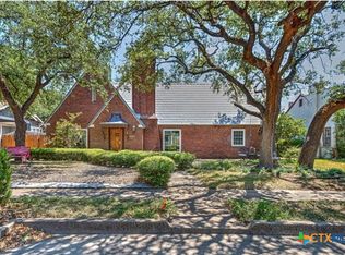 1207 N 3rd St, Temple, TX 76501