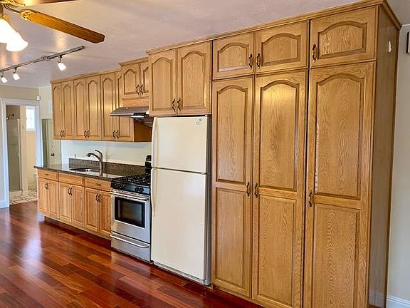 5th image of 1431 Niles Ave #B