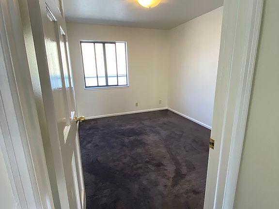 2nd image of 2836 24th St APT 3