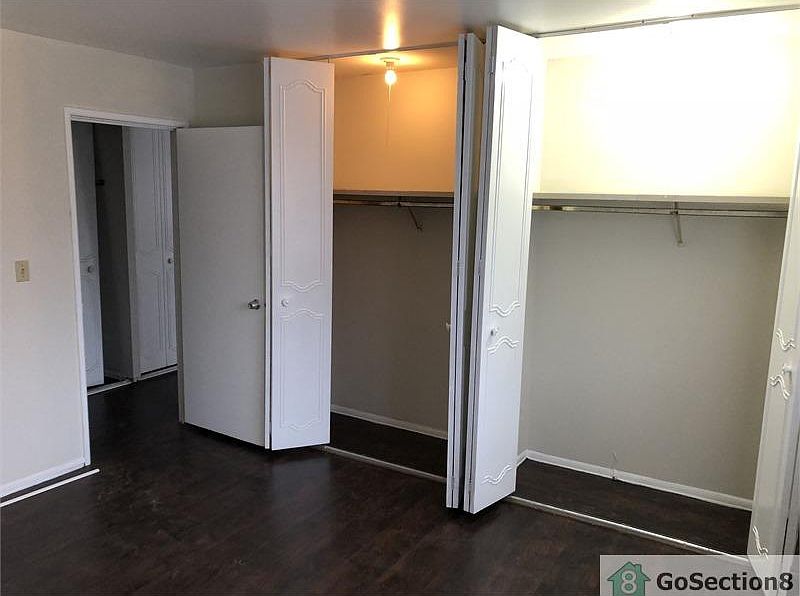 1st image of 7320 N Rogers Ave APT 210