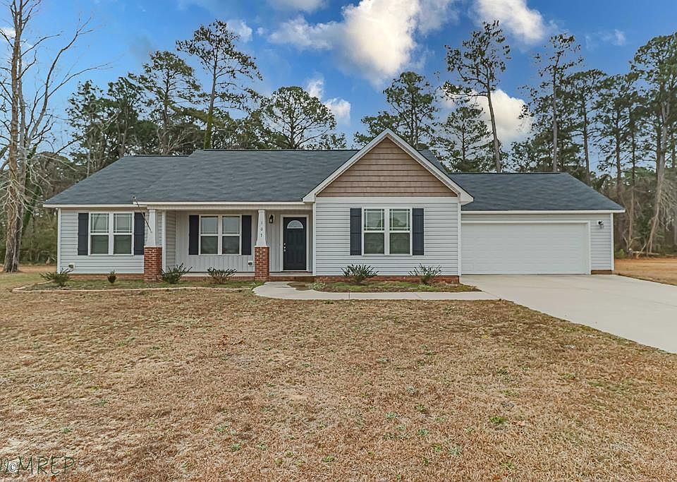 1st image of 107 Caroline Ln