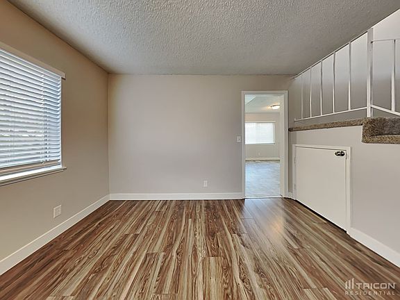 4th image of 235 Emily St