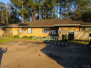 320 N Crow Rd APT A, Pensacola, FL 32506
