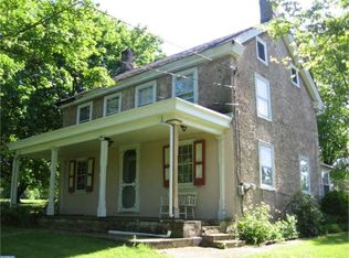 104 S Limekiln Pike, Chalfont, PA 18914