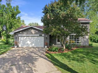 W158N10866 Captains Ct, Germantown, WI 53022