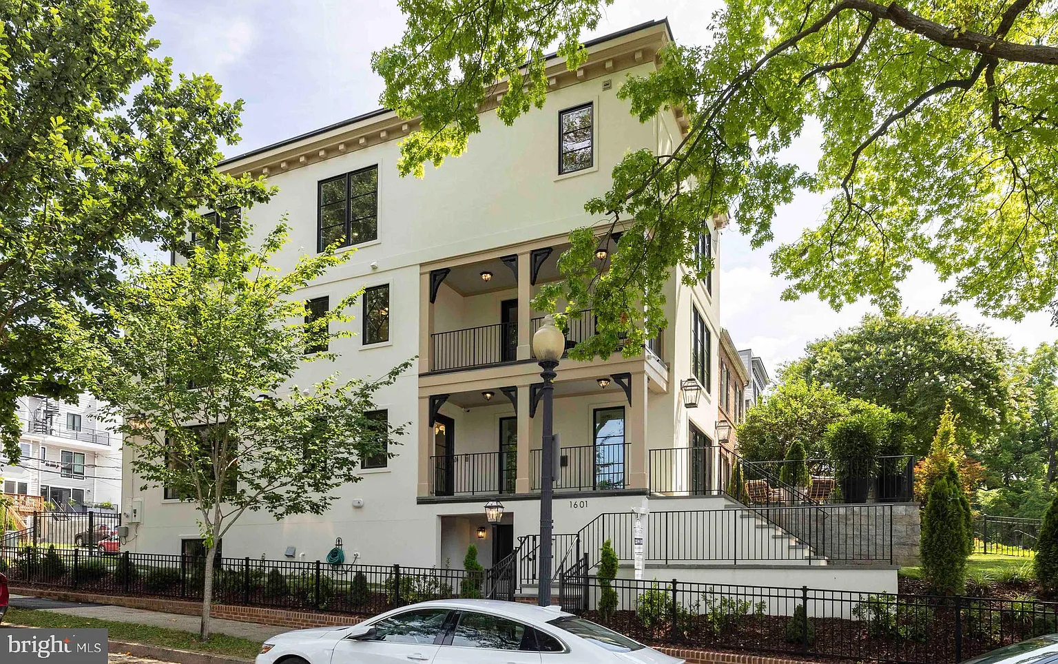 1601 38th St NW photo 1