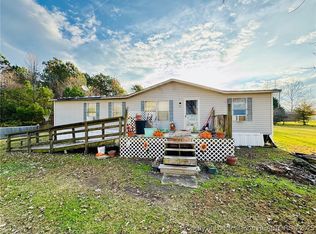 64 Outfield Dr, Bladenboro, NC 28320