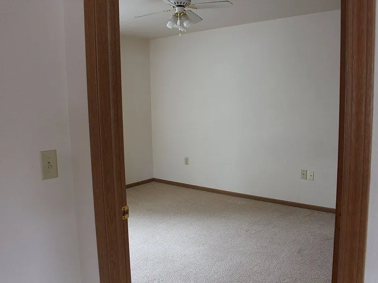 3425 Wilson Ave — Photo 8