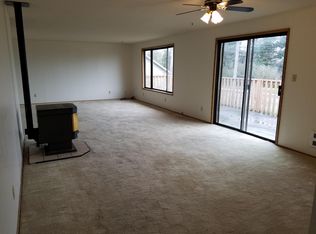 855 S Empire Blvd, Coos Bay, OR