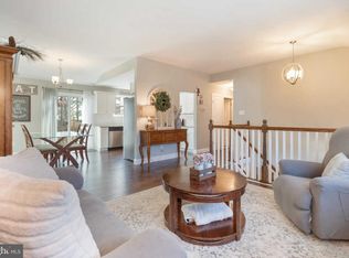46 Pinehurst Dr, Atco, NJ 08004