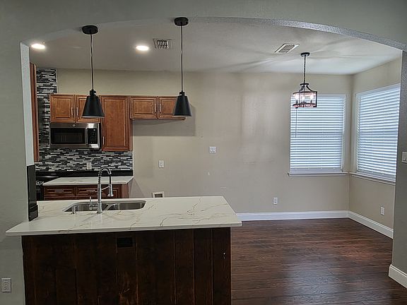4th image of 1814 Cozumel Dr