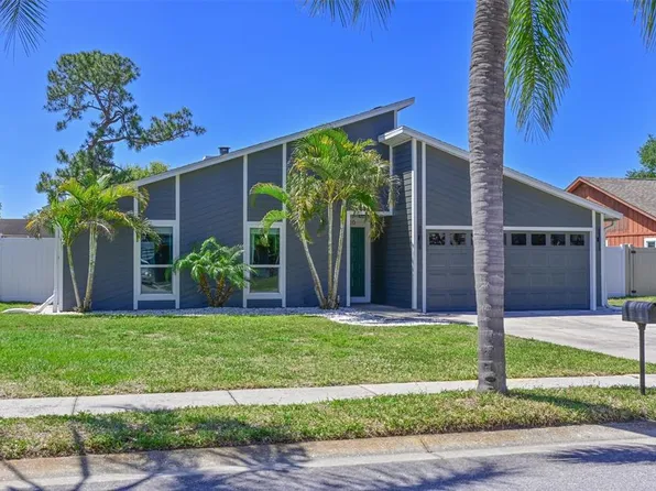 910 Plum Tree Ln, Sarasota, FL 34243