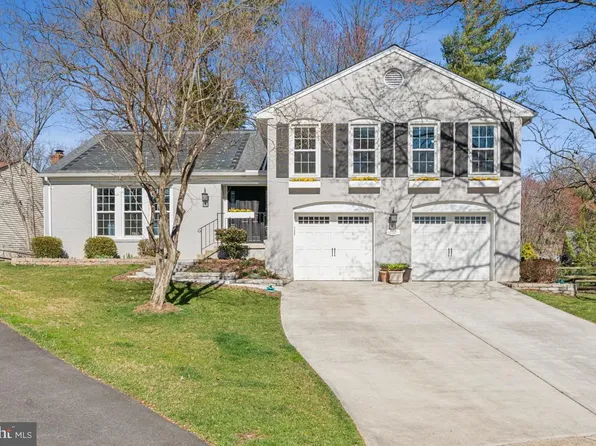 7103 Carnation Ct, Springfield, VA 22152